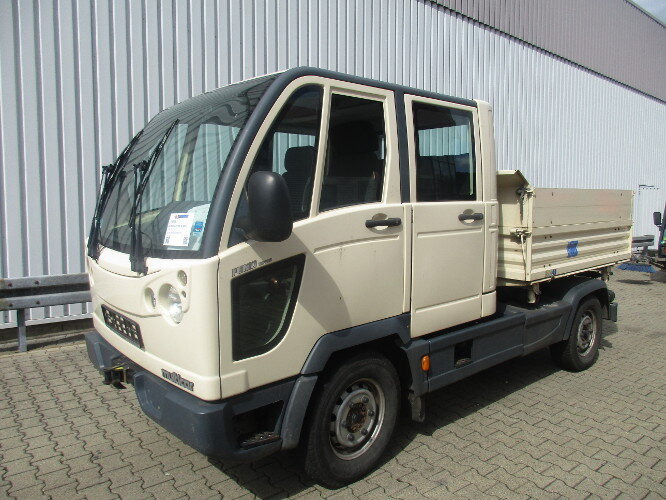 Andere M 30 FUMO 4x4 DOKA M30 Fumo 4x4 Doka Kipper - Camion benne: photos 1 Andere M 30 FUMO 4x4 DOKA M30 Fumo 4x4 Doka Kipper - Camion benne: photos 1