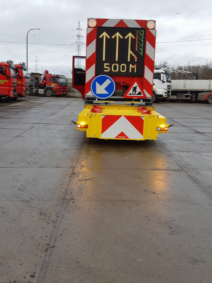 MAN - TGX 4x2 - Camion, Engins de chantier: photos 5 MAN - TGX 4x2 - Camion, Engins de chantier: photos 5