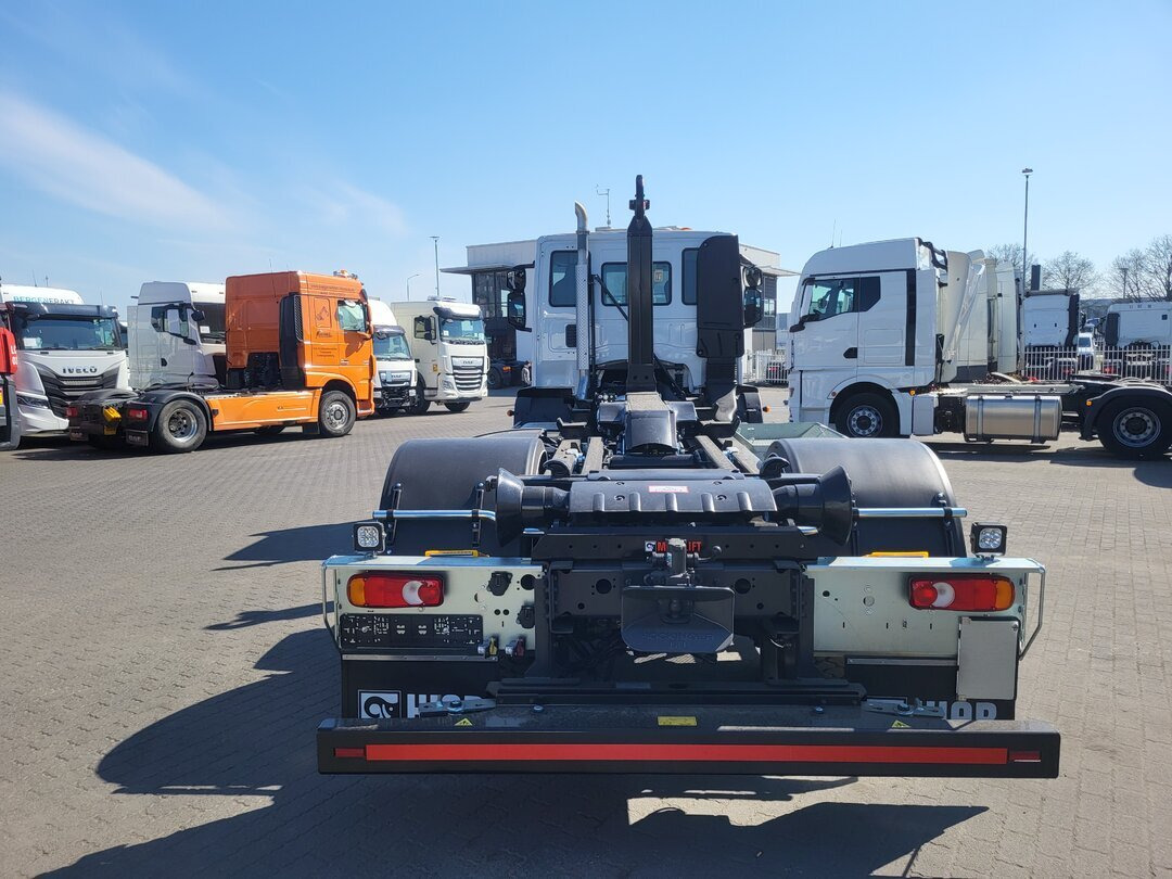 Euro Cargo 180E320 4x2 Euro Cargo 180E320 4x2, HIAB Abroller - Camion ampliroll: photos 2 Euro Cargo 180E320 4x2 Euro Cargo 180E320 4x2, HIAB Abroller - Camion ampliroll: photos 2