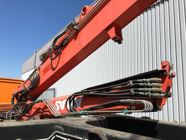 Ginaf GINC 3030 Ginaf GINC 3030 mit Heckkran Atlas AK 90.1 HDS - Camion grue: photos 3 Ginaf GINC 3030 Ginaf GINC 3030 mit Heckkran Atlas AK 90.1 HDS - Camion grue: photos 3