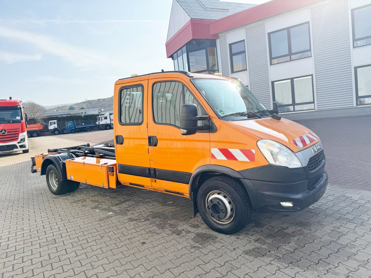 Iveco Daily 70C17 4x2 Doka Daily 70C17 4x2 Doka, EEV, City-Abroller - Camion ampliroll: photos 5 Iveco Daily 70C17 4x2 Doka Daily 70C17 4x2 Doka, EEV, City-Abroller - Camion ampliroll: photos 5