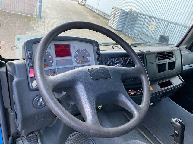 MAN TGA 26.480 6x4 FDLK TGA 26.480 6x4 FDLK, Winterdienstausstattung - Camion benne: photos 4 MAN TGA 26.480 6x4 FDLK TGA 26.480 6x4 FDLK, Winterdienstausstattung - Camion benne: photos 4