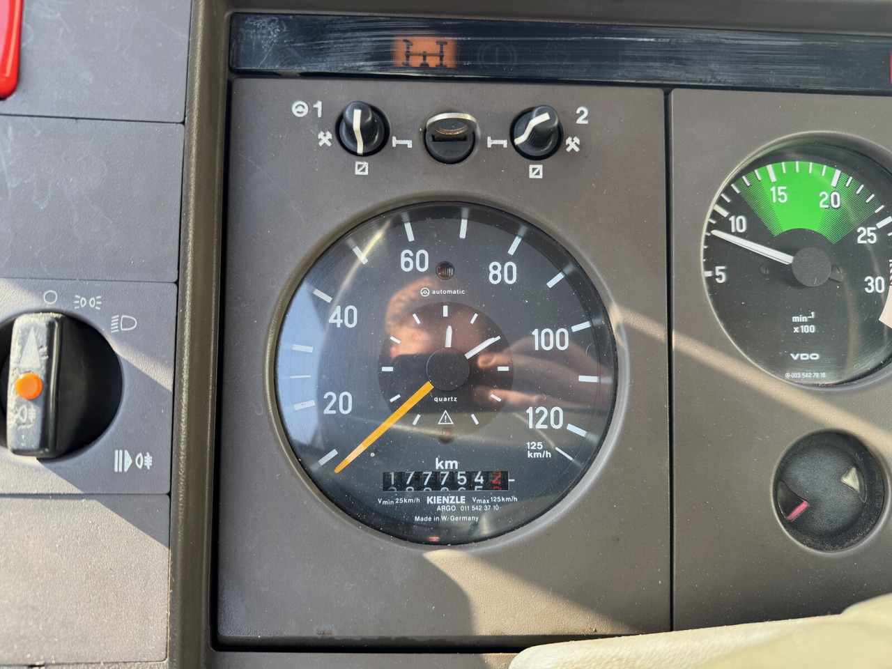 Mercedes-Benz 1314 K 4x2 1314 K 4x2, 6-Zylinder Motor, 2x AHK - Camion benne: photos 3 Mercedes-Benz 1314 K 4x2 1314 K 4x2, 6-Zylinder Motor, 2x AHK - Camion benne: photos 3