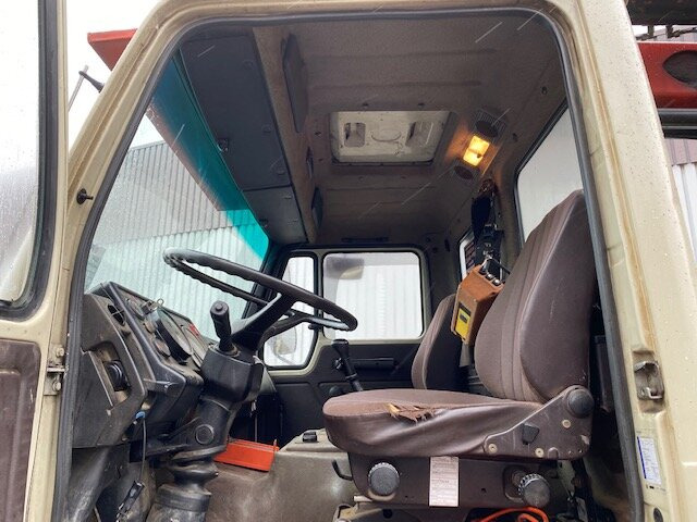 Mercedes-Benz 2635 6x4 2635 6x4, V8, Heckkran Palfinger PK 28000, Funk, 28,5m-280kg - Camion grue, Camion plateau: photos 5 Mercedes-Benz 2635 6x4 2635 6x4, V8, Heckkran Palfinger PK 28000, Funk, 28,5m-280kg - Camion grue, Camion plateau: photos 5