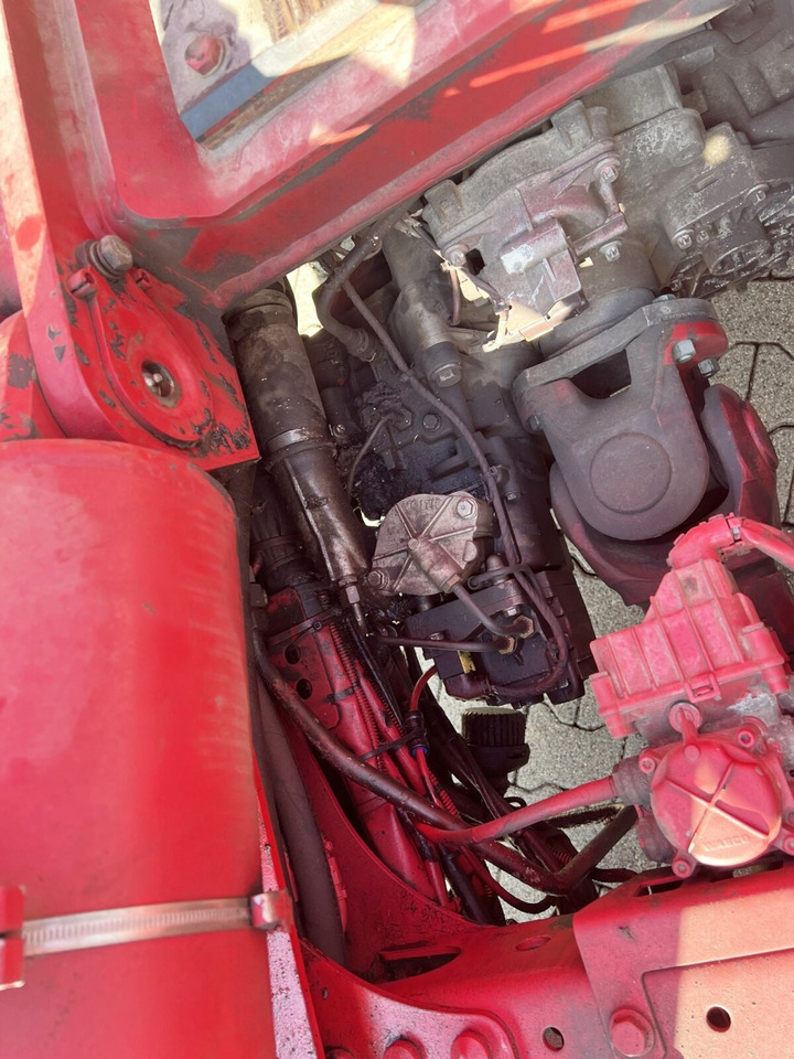 Mercedes-Benz Actros 2551 L 6x2 Actros 2551 L 6x2/46, Retarder, Liftachse, BigSpace, Bi-Xenon - Camion ampliroll: photos 3 Mercedes-Benz Actros 2551 L 6x2 Actros 2551 L 6x2/46, Retarder, Liftachse, BigSpace, Bi-Xenon - Camion ampliroll: photos 3