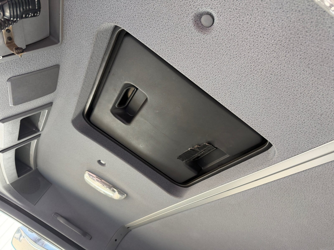 Mercedes-Benz Actros 2644 L 6x4 Actros 2644 L 6x4 - Châssis cabine: photos 3 Mercedes-Benz Actros 2644 L 6x4 Actros 2644 L 6x4 - Châssis cabine: photos 3