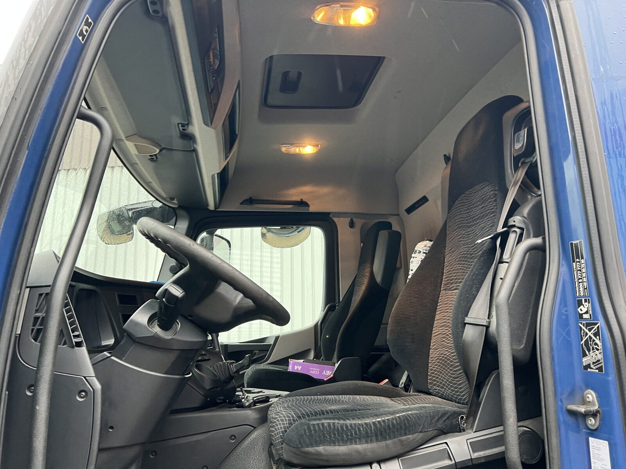 Mercedes-Benz Antos 2540 L 6x2 Antos 2540 L 6x2, Lenkachse, HMF 2110-L3 Heckkran - Camion grue, Camion plateau: photos 5 Mercedes-Benz Antos 2540 L 6x2 Antos 2540 L 6x2, Lenkachse, HMF 2110-L3 Heckkran - Camion grue, Camion plateau: photos 5