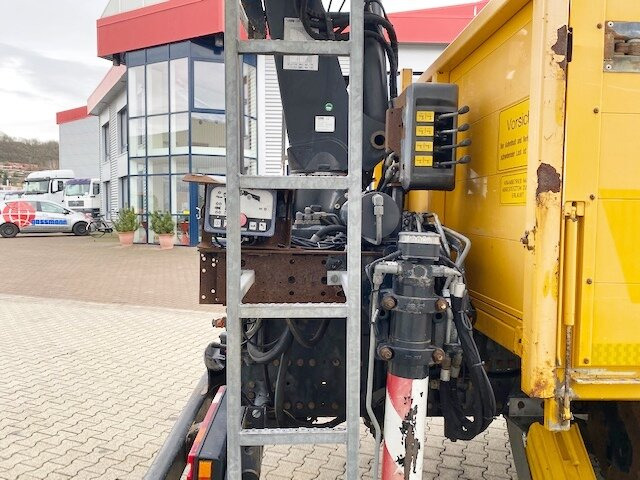 Crédit-bail de Mercedes-Benz Axor 1833 L 4x2 Axor 1833 L 4x2 mit Heckkran Hiab XS 133 K-2 Mercedes-Benz Axor 1833 L 4x2 Axor 1833 L 4x2 mit Heckkran Hiab XS 133 K-2: photos 14