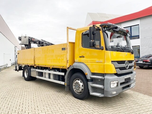 Crédit-bail de Mercedes-Benz Axor 1833 L 4x2 Axor 1833 L 4x2 mit Heckkran Hiab XS 133 K-2 Mercedes-Benz Axor 1833 L 4x2 Axor 1833 L 4x2 mit Heckkran Hiab XS 133 K-2: photos 8