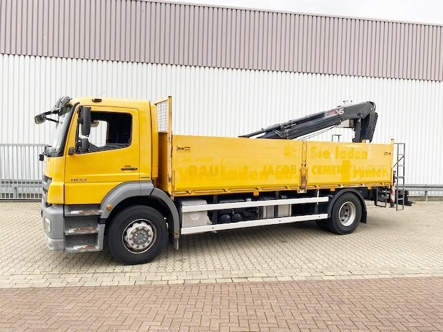 Crédit-bail de Mercedes-Benz Axor 1833 L 4x2 Axor 1833 L 4x2 mit Heckkran Hiab XS 133 K-2 Mercedes-Benz Axor 1833 L 4x2 Axor 1833 L 4x2 mit Heckkran Hiab XS 133 K-2: photos 12