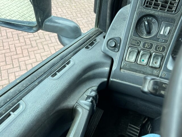 Châssis cabine Scania 124G 420 4x2 124G 420 4x2, Retarder: photos 7