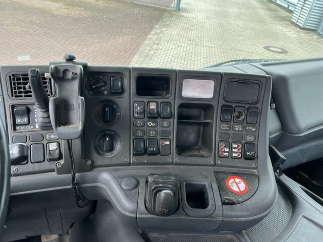 Scania 124G 420 4x2 124G 420 4x2, Retarder - Châssis cabine: photos 2 Scania 124G 420 4x2 124G 420 4x2, Retarder - Châssis cabine: photos 2
