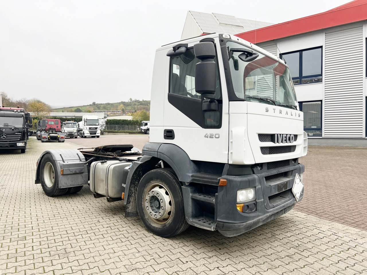 Tracteur routier Stralis AD440S42T/P 4x2 Stralis AD440X42T/P 4x2, Ex-: photos 7 Tracteur routier Stralis AD440S42T/P 4x2 Stralis AD440X42T/P 4x2, Ex-: photos 7