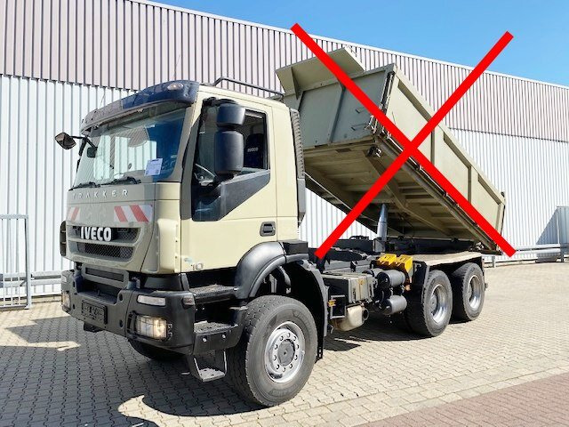 Trakker AD260T41W 6x6 Trakker AD260T41W 6x6 - Tracteur routier: photos 1 Trakker AD260T41W 6x6 Trakker AD260T41W 6x6 - Tracteur routier: photos 1