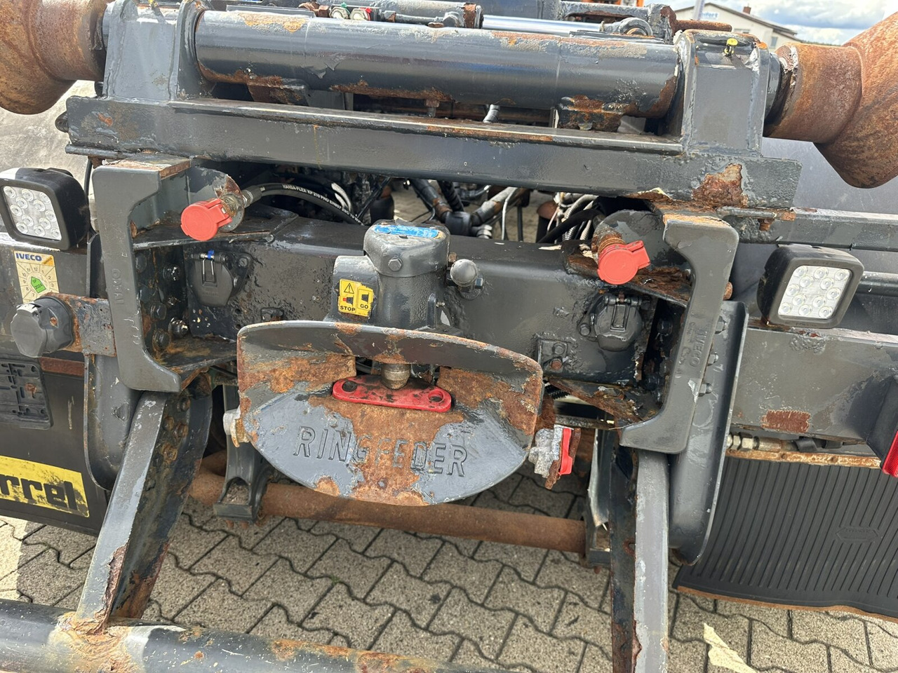 Trakker AD190T33WP 4x4 Trakker AD190T33WP 4x4, Winterdienstausstattung - Camion ampliroll: photos 3 Trakker AD190T33WP 4x4 Trakker AD190T33WP 4x4, Winterdienstausstattung - Camion ampliroll: photos 3