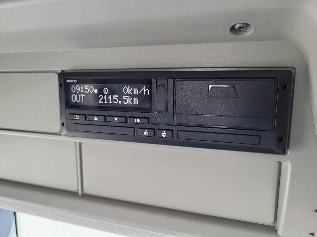 X-Way 480 8x4 X-Way 480 8x4, Motorabtrieb, Navi, Schub-Knick - Camion ampliroll: photos 3 X-Way 480 8x4 X-Way 480 8x4, Motorabtrieb, Navi, Schub-Knick - Camion ampliroll: photos 3