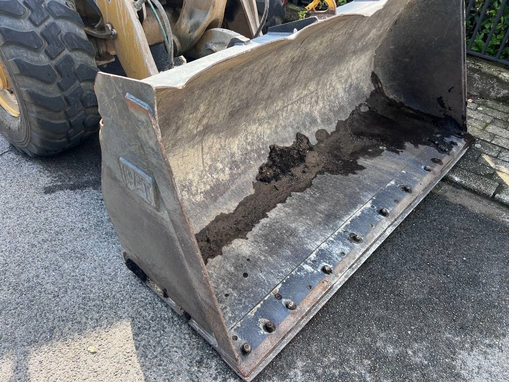 CAT 907H2 35Km/h EPA - CE - Chargeuse sur pneus: photos 5 CAT 907H2 35Km/h EPA - CE - Chargeuse sur pneus: photos 5