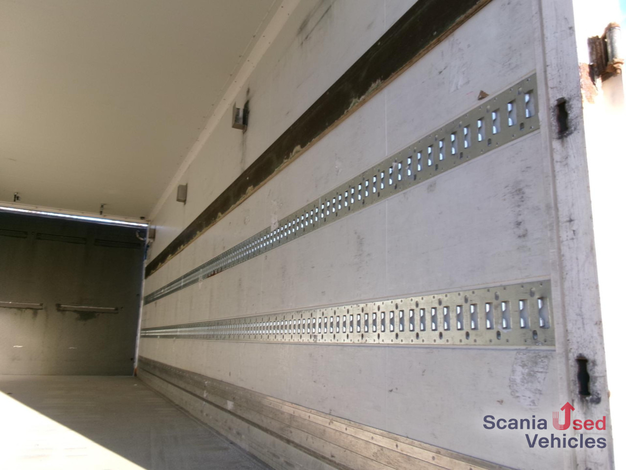 KFB Jessen Durchlader mit LBW Palfinger/MBB 2,0T - Remorque fourgon: photos 2 KFB Jessen Durchlader mit LBW Palfinger/MBB 2,0T - Remorque fourgon: photos 2