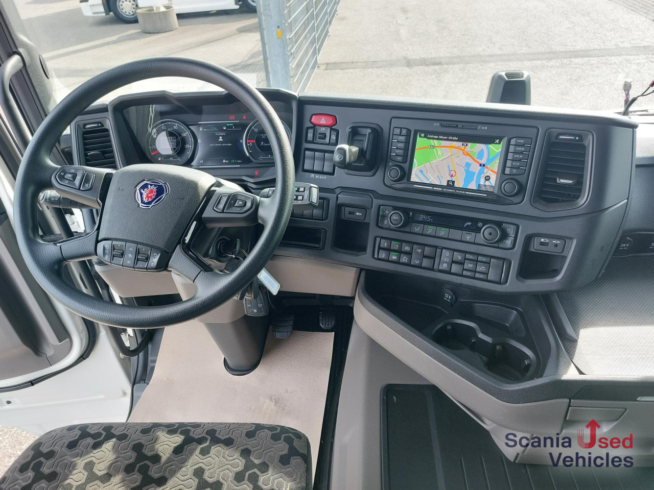 SCANIA R 460 A4x2NA - Kipphydraulik!!! - Tracteur routier: photos 4 SCANIA R 460 A4x2NA - Kipphydraulik!!! - Tracteur routier: photos 4