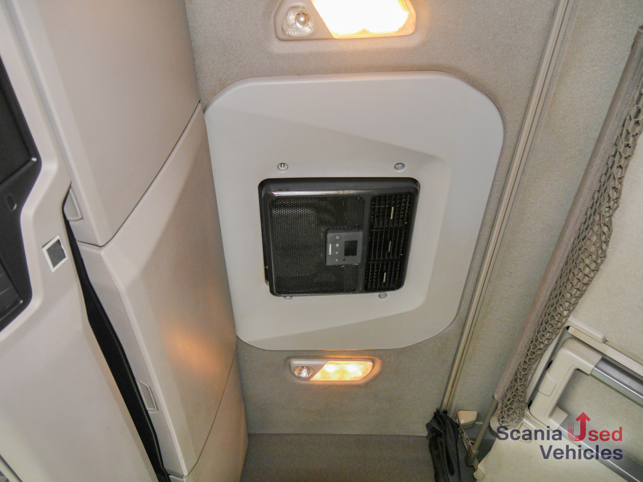 SCANIA R 450 B6x2NB - Schaltgetriebe / LBW - - Camion porte-conteneur/ Caisse mobile: photos 2 SCANIA R 450 B6x2NB - Schaltgetriebe / LBW - - Camion porte-conteneur/ Caisse mobile: photos 2