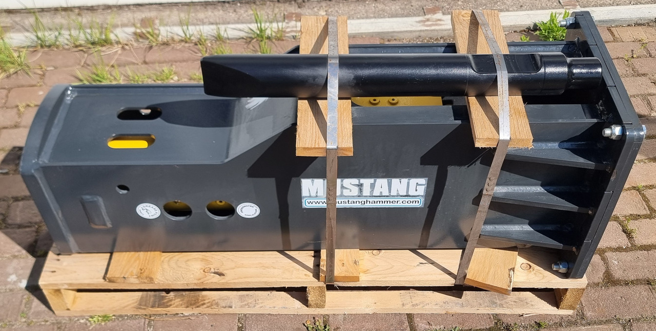 MUSTANG HM550 - Marteau hydraulique pour Pelle: photos 1 MUSTANG HM550 - Marteau hydraulique pour Pelle: photos 1