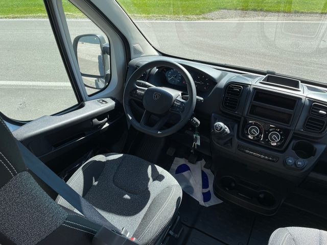 Fourgon aménagé neuf Sunlight Camper Van Cliff 600 Entry: photos 9