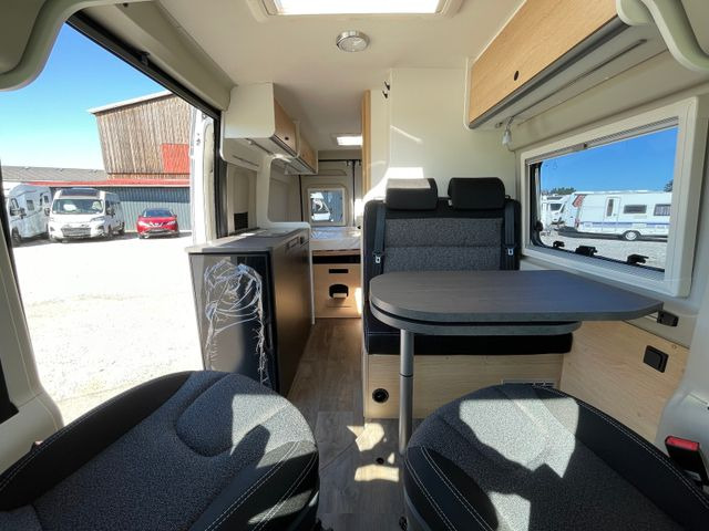 Fourgon aménagé neuf Sunlight Camper Van Cliff 600 Entry: photos 11