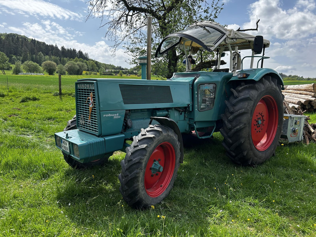 Hanomag Robust 901-S - Tracteur agricole: photos 3 Hanomag Robust 901-S - Tracteur agricole: photos 3