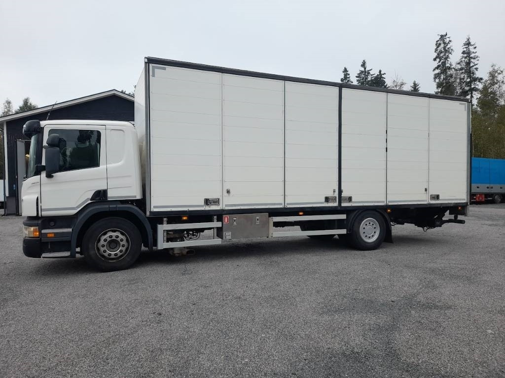 Scania P 230 DB - Camion fourgon: photos 1 Scania P 230 DB - Camion fourgon: photos 1