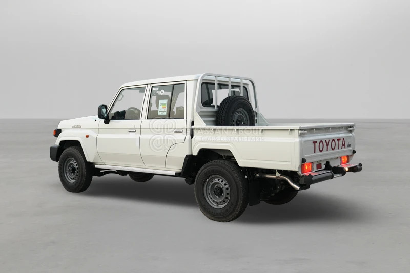 Toyota Land Cruiser Pick Up LC79 4X4 DC - Pick-up: photos 2 Toyota Land Cruiser Pick Up LC79 4X4 DC - Pick-up: photos 2