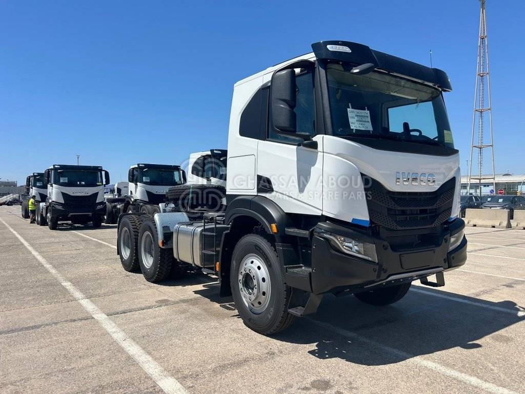 IVECO T-WAY Tractor 6×4 AT720T47TH GCW 120 Ton HP 470 MY25 - Tracteur routier: photos 2 IVECO T-WAY Tractor 6×4 AT720T47TH GCW 120 Ton HP 470 MY25 - Tracteur routier: photos 2