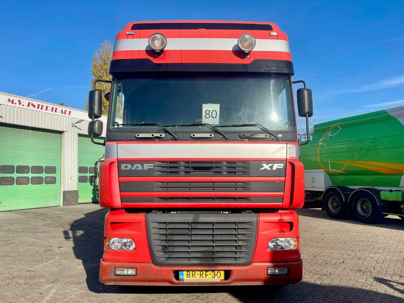 DAF XF 95.430 BERDEX 3 decks. Water, fans, Scales! Excellent condition. - Camion bétaillère: photos 3 DAF XF 95.430 BERDEX 3 decks. Water, fans, Scales! Excellent condition. - Camion bétaillère: photos 3