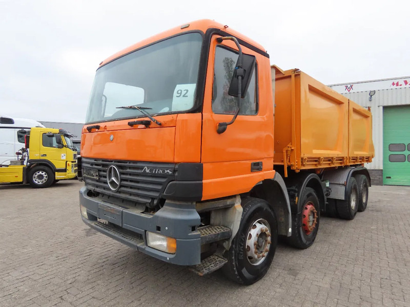 Mercedes-Benz Actros 3240 Manual, steel dumper! Great condition! - Camion benne: photos 5 Mercedes-Benz Actros 3240 Manual, steel dumper! Great condition! - Camion benne: photos 5