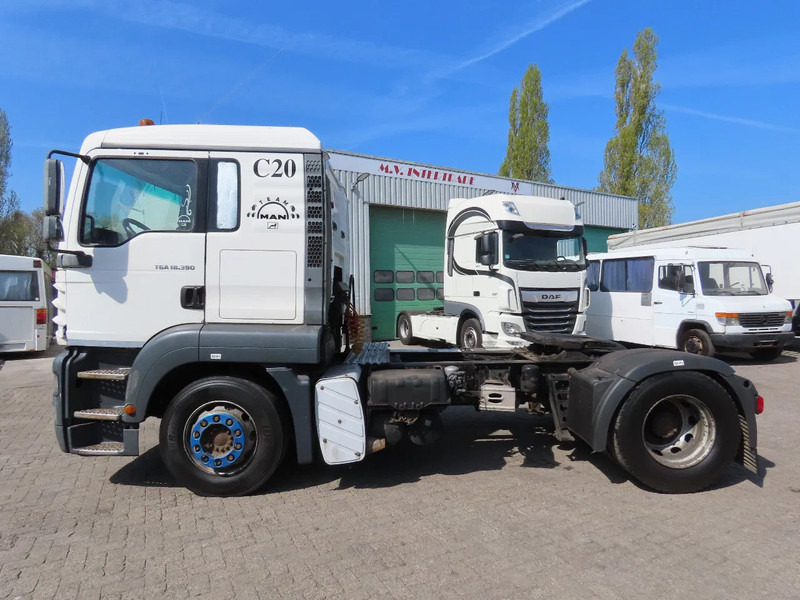 MAN TGA 18.390 Manual - Tracteur routier: photos 4 MAN TGA 18.390 Manual - Tracteur routier: photos 4