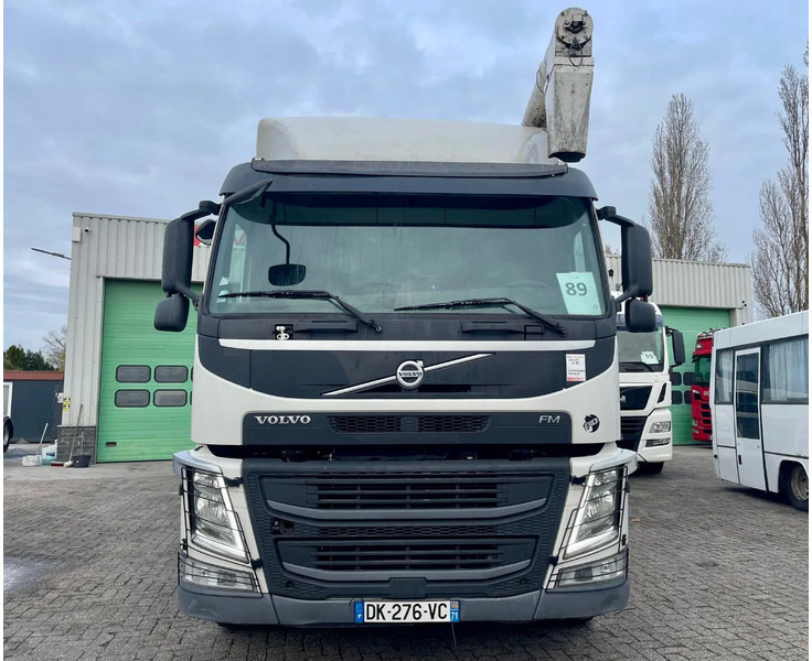 Volvo FM 460 TSCI, AUGER + AIR, 6x4, Retarder, 5 COMP - Camion citerne: photos 2 Volvo FM 460 TSCI, AUGER + AIR, 6x4, Retarder, 5 COMP - Camion citerne: photos 2