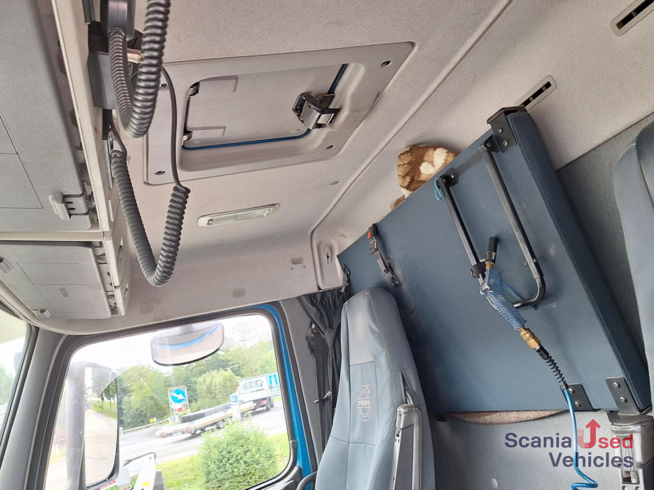 VOLVO FH 440 6X4 Kipper + HIAB 288 E-5 HiPro - Camion benne, Camion grue: photos 2 VOLVO FH 440 6X4 Kipper + HIAB 288 E-5 HiPro - Camion benne, Camion grue: photos 2