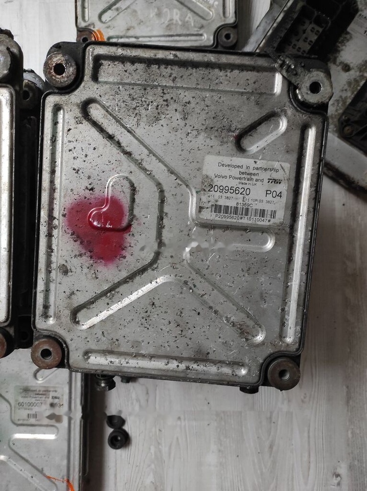 Bloc de gestion pour Camion Volvo 20995620   Renault truck: photos 8
