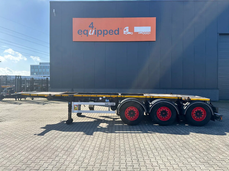 Burg 20FT ADR (EX/II, EX/III, FL, AT), Leergewicht : 3.690kg, SAF INTRADISC, 2x Liftachse, NL-Chassis - Semi-remorque porte-conteneur/ Caisse mobile: photos 2 Burg 20FT ADR (EX/II, EX/III, FL, AT), Leergewicht : 3.690kg, SAF INTRADISC, 2x Liftachse, NL-Chassis - Semi-remorque porte-conteneur/ Caisse mobile: photos 2