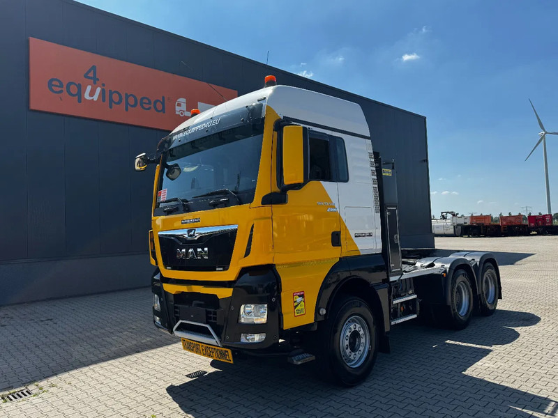 MAN TGX 33.540 6x4, 120T MTM, 262Tkm, EURO 6, INTARDER, TOP ZUSTAND, 2x vorhanden - Tracteur routier: photos 1 MAN TGX 33.540 6x4, 120T MTM, 262Tkm, EURO 6, INTARDER, TOP ZUSTAND, 2x vorhanden - Tracteur routier: photos 1