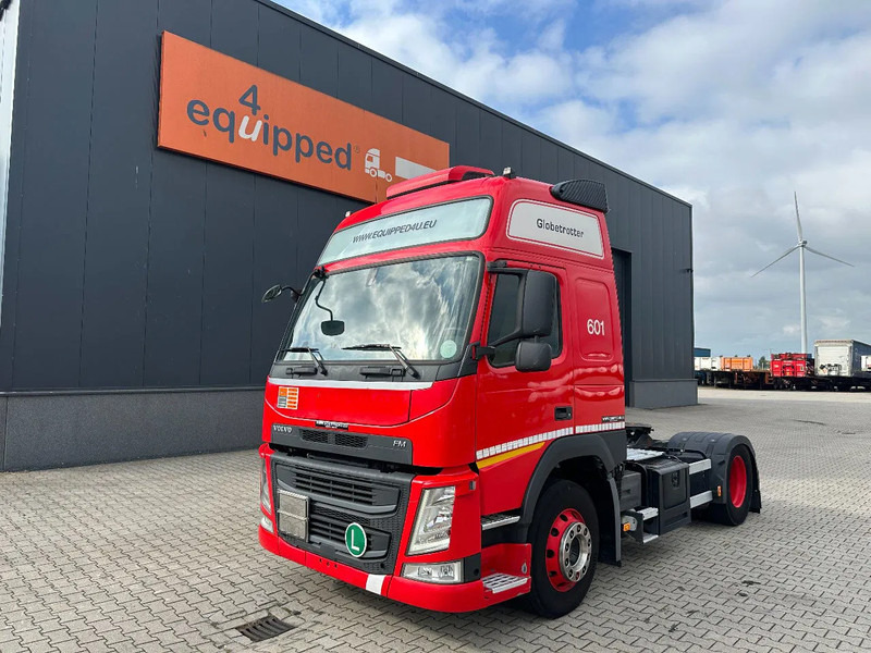 Volvo FM 450 Globetrotter, Night-Airco, ADR (EX/II, EX/III, FL, AT), EURO-6, ALCOA, VEB, 4x available - Tracteur routier: photos 1 Volvo FM 450 Globetrotter, Night-Airco, ADR (EX/II, EX/III, FL, AT), EURO-6, ALCOA, VEB, 4x available - Tracteur routier: photos 1