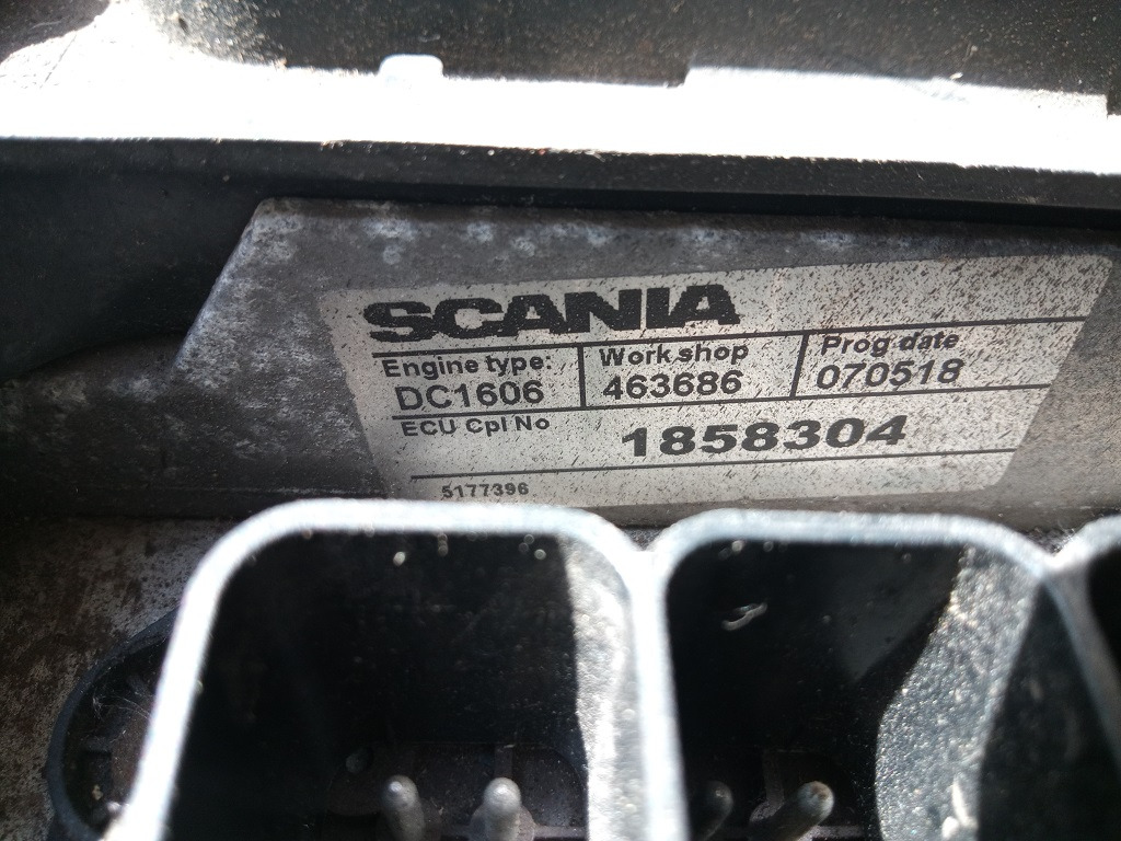 EDC Scania R500 DC1606 1858304 - Bloc de gestion pour Camion: photos 1 EDC Scania R500 DC1606 1858304 - Bloc de gestion pour Camion: photos 1