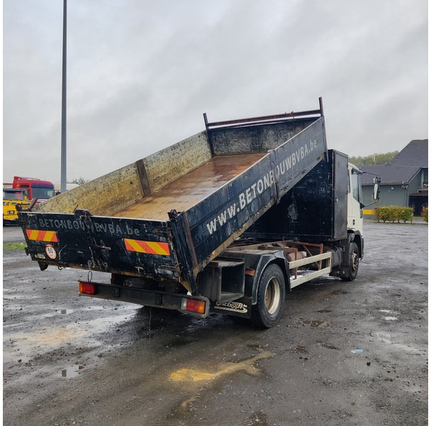 Iveco 130 E 18 - Camion benne: photos 4 Iveco 130 E 18 - Camion benne: photos 4