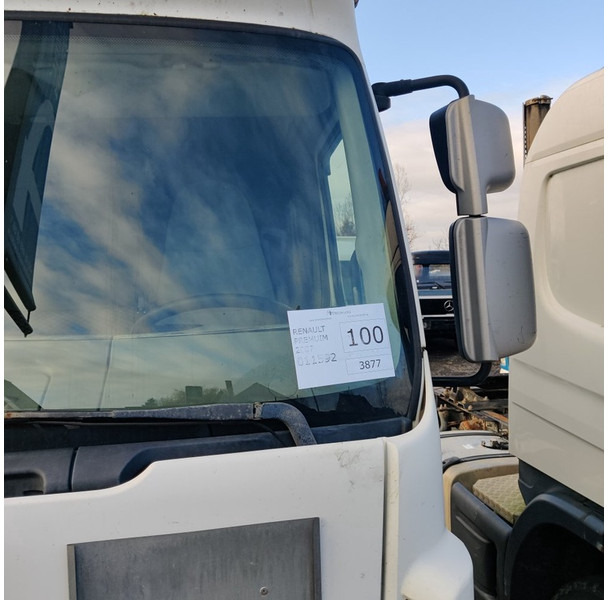 Photo d'intérieur 1: Tracteur routier Renault Premium-450