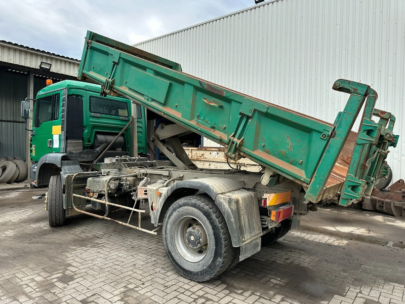 MAN TG 18.310 A 4x2 2 WAY TIPPER / BI-BENNE / 2 SEITEN KIPPER - MANUAL ZF - STEEL SPRING / HUB REDUCTION - Camion benne: photos 4 MAN TG 18.310 A 4x2 2 WAY TIPPER / BI-BENNE / 2 SEITEN KIPPER - MANUAL ZF - STEEL SPRING / HUB REDUCTION - Camion benne: photos 4