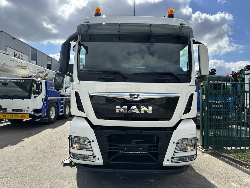 MAN TGX 35.420 8x4-4 TRIDEM + CRANE (26m!) HIAB X-HIPRO 408 E-5 + JIB 100X-5 - PLATFORM 6m40 - *306.245km* - BE TRUCK - Camion grue: photos 5 MAN TGX 35.420 8x4-4 TRIDEM + CRANE (26m!) HIAB X-HIPRO 408 E-5 + JIB 100X-5 - PLATFORM 6m40 - *306.245km* - BE TRUCK - Camion grue: photos 5