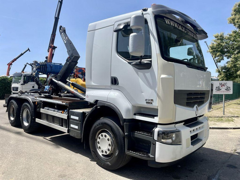 Renault Lander 450 DXI EURO 5 - 6x4 - 20T PALLIFT HAAKSYSTEEM / ABROLLKIPPER / GANCHO / PORTE CONTAINER - BLATT / AP ACHSEN - BE TRUCK - Camion ampliroll: photos 1 Renault Lander 450 DXI EURO 5 - 6x4 - 20T PALLIFT HAAKSYSTEEM / ABROLLKIPPER / GANCHO / PORTE CONTAINER - BLATT / AP ACHSEN - BE TRUCK - Camion ampliroll: photos 1