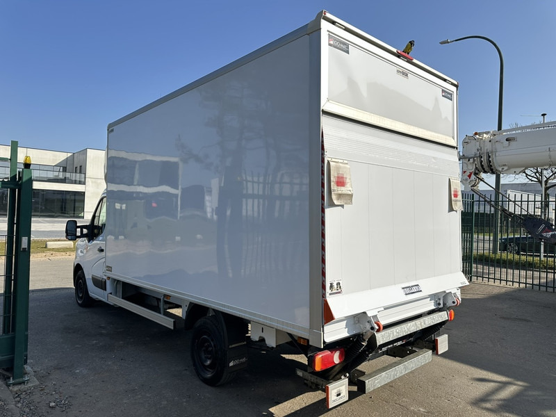 Renault MASTER 2.3 - 163HP - RED EDITION BAKWAGEN + LAADKLEP - 4m30 x 2m20 x 2m20 - CAMERA - NAVI - PACK COMFORT - BELG - Fourgon grand volume: photos 4 Renault MASTER 2.3 - 163HP - RED EDITION BAKWAGEN + LAADKLEP - 4m30 x 2m20 x 2m20 - CAMERA - NAVI - PACK COMFORT - BELG - Fourgon grand volume: photos 4