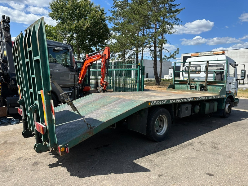 Renault Midliner 150 OPRIJWAGEN - CAR / MACHINE CARRIER - DEPANNEUSE - STEEL SPRING / LAMES - MANUAL - Camion porte-voitures: photos 5 Renault Midliner 150 OPRIJWAGEN - CAR / MACHINE CARRIER - DEPANNEUSE - STEEL SPRING / LAMES - MANUAL - Camion porte-voitures: photos 5