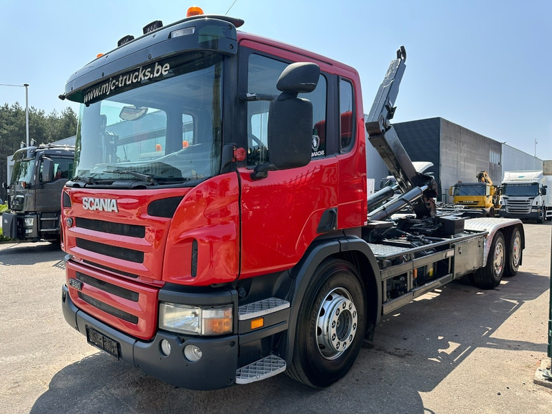 Scania P380 6x4 HOOKLIFT HIAB 25T - 6100mm - A/C - CAMERA - E4 - AIR SUSPENSION - BE TRUCK - Camion ampliroll: photos 3 Scania P380 6x4 HOOKLIFT HIAB 25T - 6100mm - A/C - CAMERA - E4 - AIR SUSPENSION - BE TRUCK - Camion ampliroll: photos 3