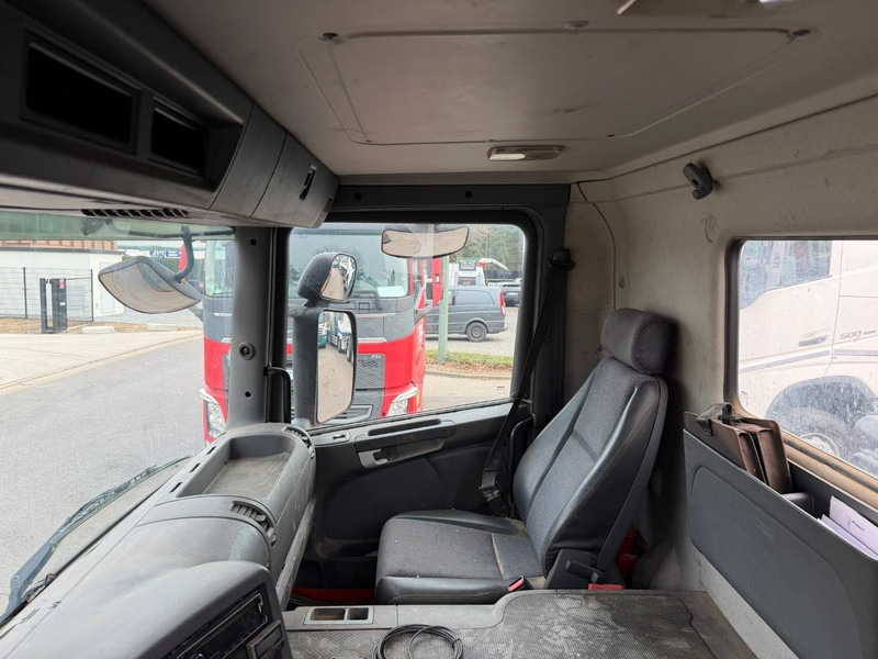 Camion plateau, Camion grue Scania P420 8X4 PRITSCHE + (25m) KRAN HIAB 422 E-5 HIPRO + JIB 100X-4 - RETARDER - *284.000km* - MANUAL - STEEL SPRING - EURO 3 - BE TRUCK: photos 16 Camion plateau, Camion grue Scania P420 8X4 PRITSCHE + (25m) KRAN HIAB 422 E-5 HIPRO + JIB 100X-4 - RETARDER - *284.000km* - MANUAL - STEEL SPRING - EURO 3 - BE TRUCK: photos 16